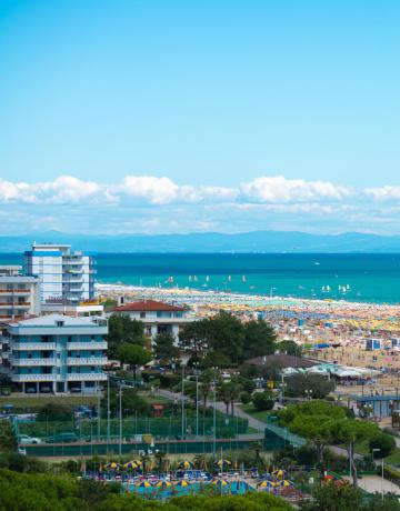 hotel-montecarlo it la-spiaggia-nell-estate-2020 015