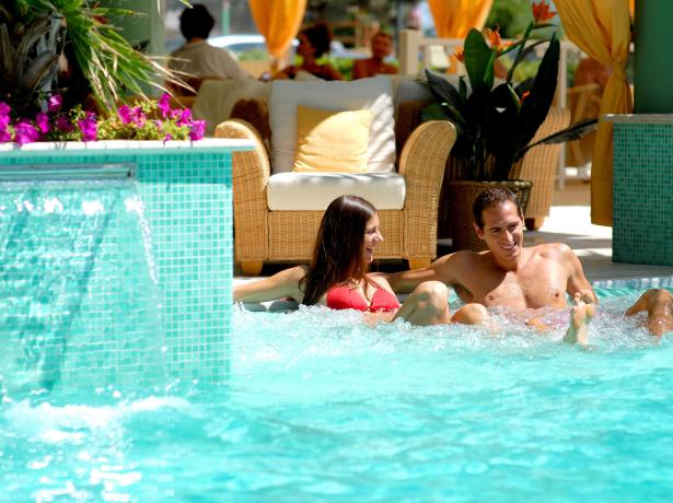 hotel-montecarlo en offers-for-couples-half-board-in-bibione-spa-beach-and-whirlpool-bath 016