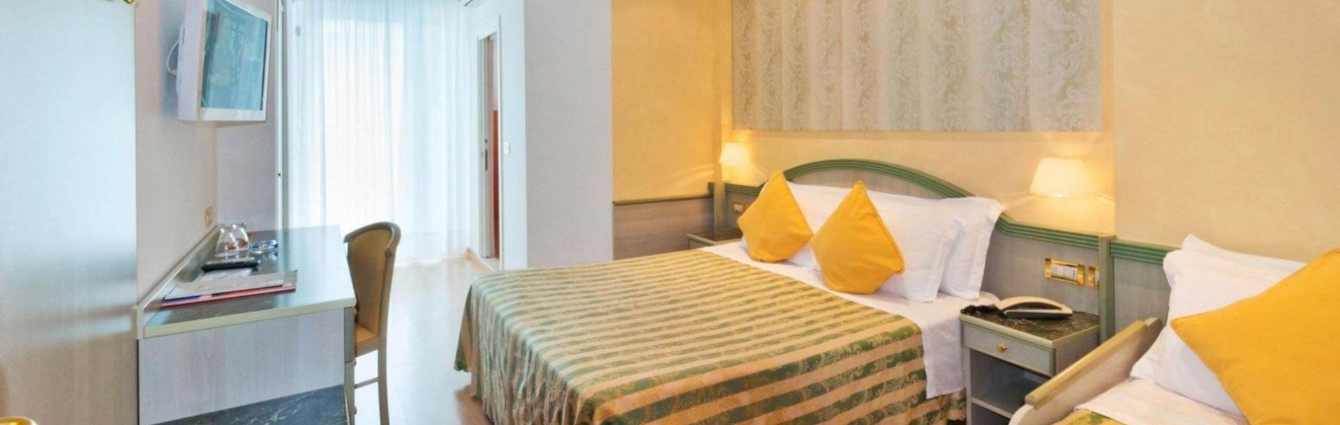 hotel-montecarlo hu komfort-szoba 013